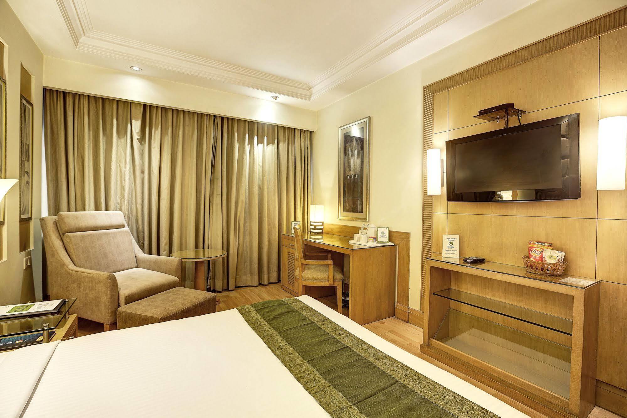 Western Court Csandígarh Kültér fotó